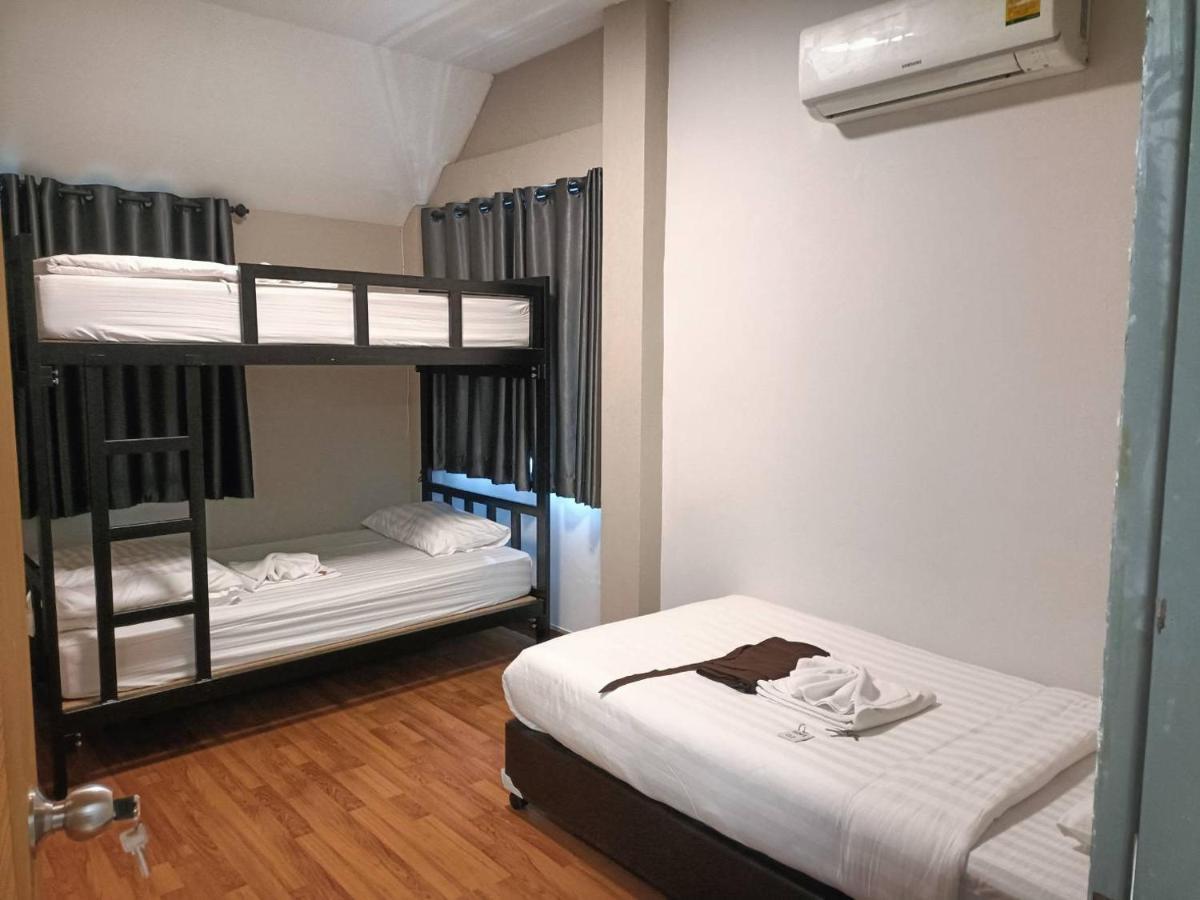 Ostello Soft Dormtel Jedyod ซอฟ ดอรมเทล 7 ยอด Chiang Mai Esterno foto